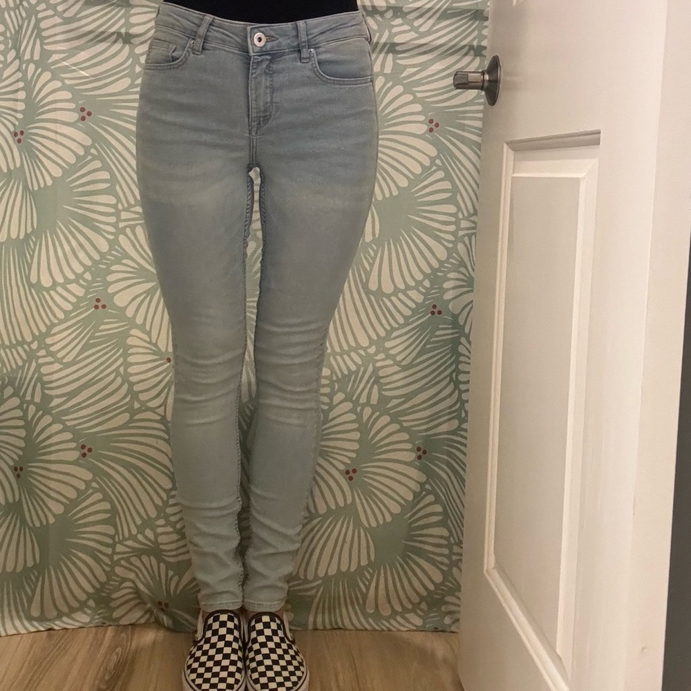 H&M divided hi-rise straight leg jeans